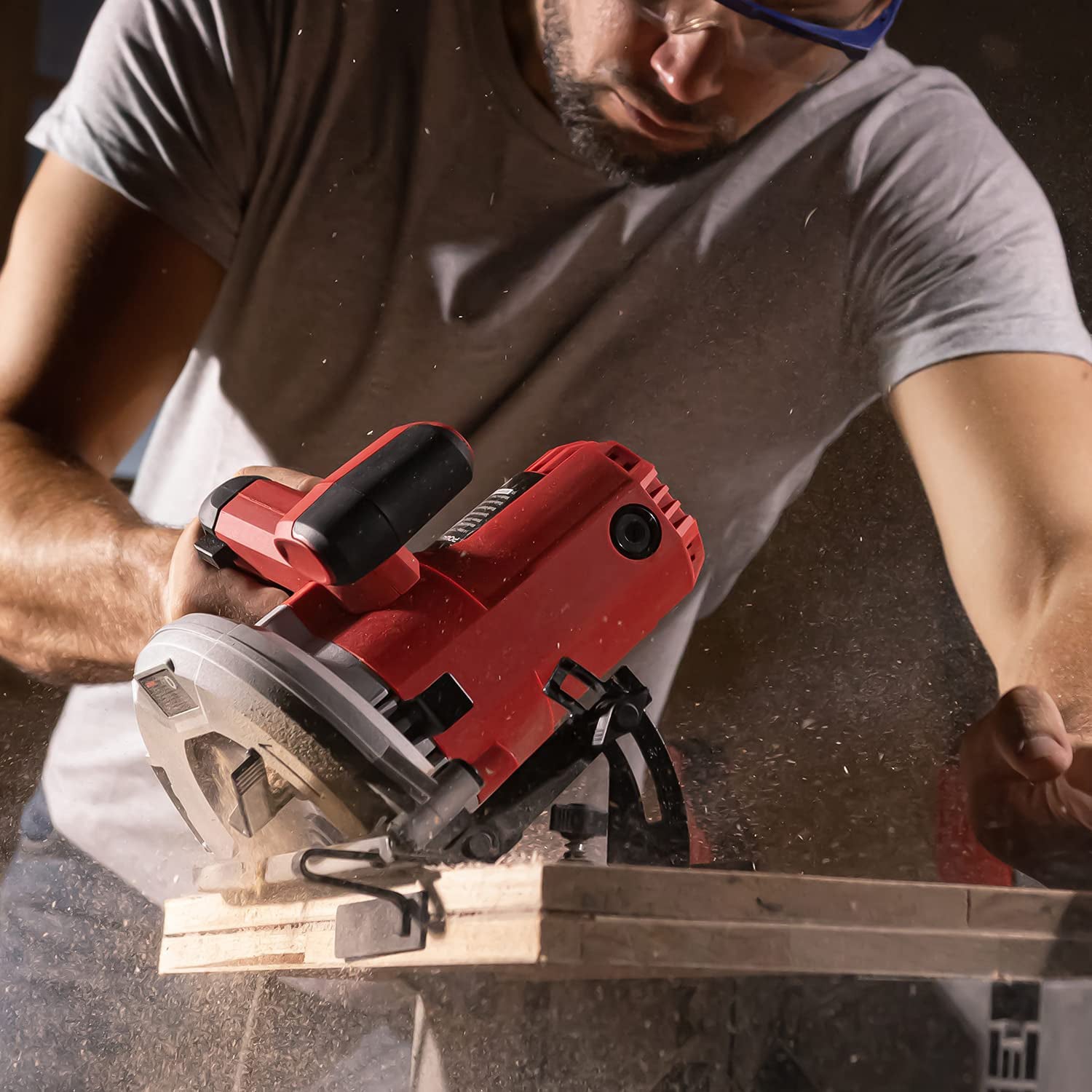 7.25" 14Amp 5500RPM Circular Saw w/ Integrated Dust Blower PS4015